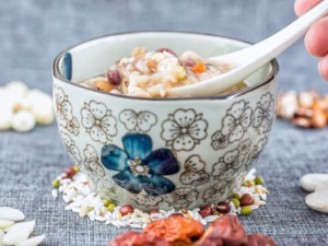 ��α���Ƣθ ��Ƣʳ��ƫ���Ƽ�