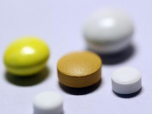 �����۾���ҩ������Щ ��֪����