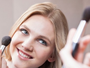 ʹòϸױƷΣ β黯ױƷǷϸ