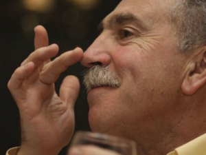 Ѫ����խ��ʲôʳ��� ������Ѫ����խ��ô��