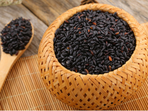 ���׵�Ӫ����ֵ ���׵Ľ�����Ⱥ