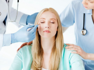 ������Ѫ˿��Сƫ�� �����к�Ѫ˿�Ľ���