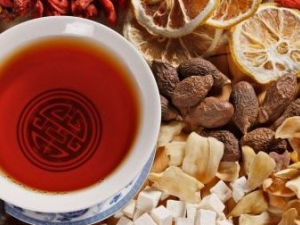 �¾�������ʲôԭ�� �¾����ٵĵ���ʳ�Ʒ�