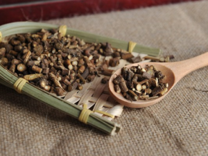 ���Ӳ˵Ĺ�Ч���� ���Ӳ˵�ҩ�ü�ֵ