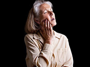 ������ʹС�鷽 ��ʹ֢״��λ���