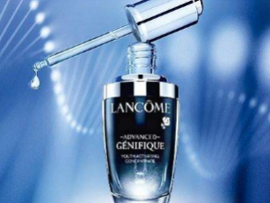 ʹ�û�ױƷ������ʲô��Ӧ