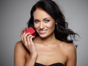 ��ɫ������ô�γɵ� ��ɫ�����ȥ��