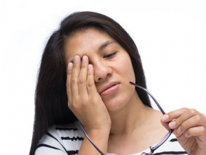 ��β��ָܻ��۾�������