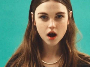 ��ɫ�ں���ôͿ ��ЩŮ���ʺ�Ϳ��ɫ�ں�