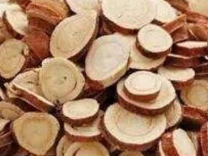 �˸ʲݵĹ�Ч������ �˸ʲݿ������ƽӴ���Ƥ��