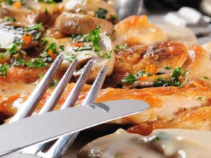 �߲������ʳ������Щ ��������ʳҪע���ʲô����