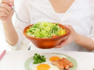 ���ഺ�����ܳ�ʲô ���ഺ��Ҫ���ע����ʳ