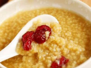 ��ʲô�ɻ���ƶѪ ��ҽ��Щ�����ɻ���ƶѪ