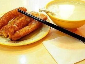 �ܶ�����;��Ƕ��������� �����Ե�Σ������Щ