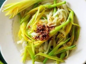 �λ���ʢӦ�ö��һЩ����ⶾ��ʳ��