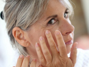 �����۷���ı���ע��ʲô �����۷�ɫ�س�����ô��