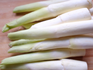 ���׵�ʳ�ý���  ���׵�5��Ӫ����ֵ