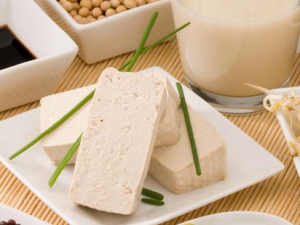 ���Լ��صͲ��ܳ�ʲô ���Լ��ص͵���ʳ����