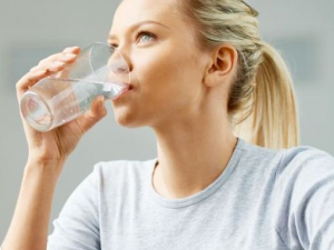 �뻳��Ӧ���ע����ʳ ���е���ʳ����