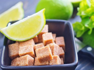 Ů���¾��ڼ����ú��ǽ����н��� Ů�Դ�����������