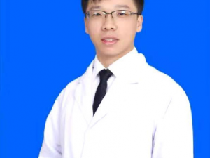 ������������ר���ĸ��ȽϺ�?