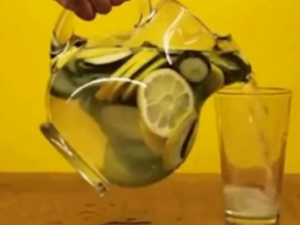 ����������Ĥ�����׹�Ч�� ������������С����