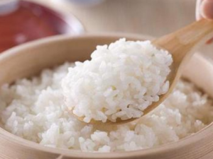 �׷���Ӫ����ֵ �׷��ɲ���������Ƣ��θ