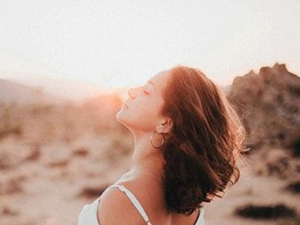 ���ڻ������ݹ�Ч ����ü��ڻ�����������