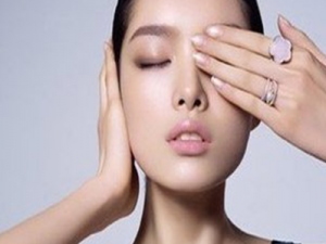 ����Ѫ˿Ӧ��������� ���ͨ����ʳ����������Ѫ˿