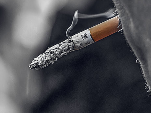 �·��ϵ���ζ�������к��� ��ôȥ���·��ϵ���ζ