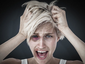 ѷͷмͷӦ ѷͷмͷĻ