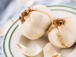 �ʰٺϱ�ɫ�˻��ܳ��� �ʰٺϵĳԷ�����