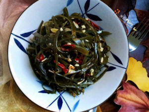 ��θ����Ӳ��� ����ʳ������Щ