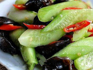 �ļ��ǳԻƹϵ����ʱ�� ��ô�Իƹ���Ӫ����