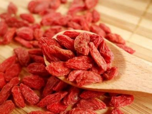 ˯ǰ����轵ĺô� ˯ǰ����轿ɲ�������