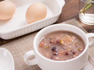 ���Ͽո���ˮ�ĺô� ����ֻ��ˮ���Է���Σ��