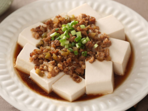 Ů�˶���������ε���  η���������ʳ����