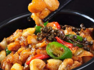 ɰ��ţ�ܵ����� С����������ɰ��ţ��