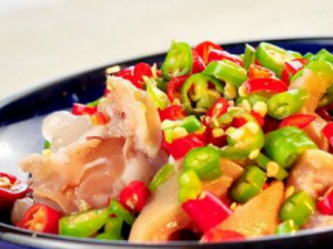 ���Ը����ڵ���ʳ���� �����ڸ�������ε���