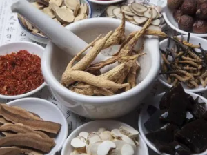 ����ɢ�Ĺ�Ч ����ɢ������Ѫ