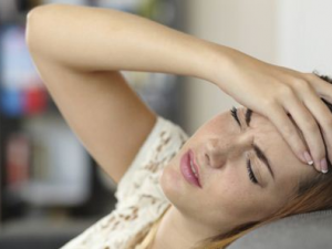 Ů���¾��ڼ���α������� �ü���������һ����