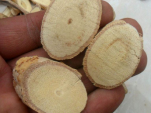 ��ţ���ݾƵĹ�Ч ��ţ���ݾƿ��Բ���׳��