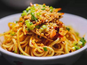 10�����ʳ���㻹�ڳ���