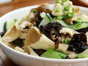 ��������Щ�˿ɰ����Ŷ� С���Ƽ������