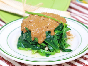 �齴���˵����� С��������óԵ��齴����