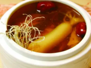 Ƣ�鲢����С���� ��β��ܵ���Ƣθ