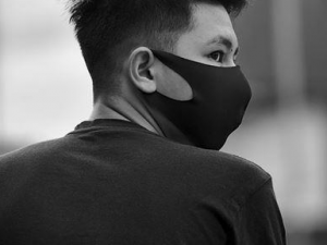 һ���Ժ�ɫ�����ж��� ������ô������ֹ����