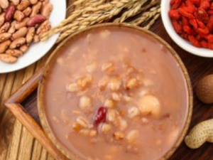 ������������ʳ�ܿ���Ѫ��