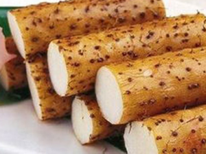 �＾ʳ����С���� һ�𿴹���