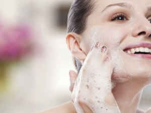 ����Ļᱣʪ�� ���챣ʪ����Ĥ�Ϳ�����